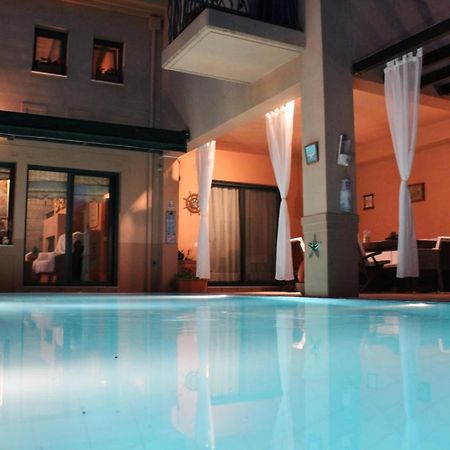 4-Seasons Pool Villa Near Meteora Трикала Экстерьер фото