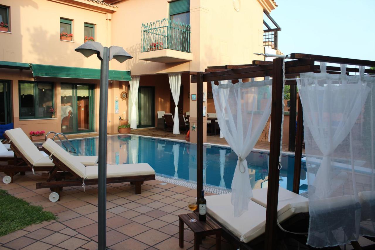 4-Seasons Pool Villa Near Meteora Трикала Экстерьер фото